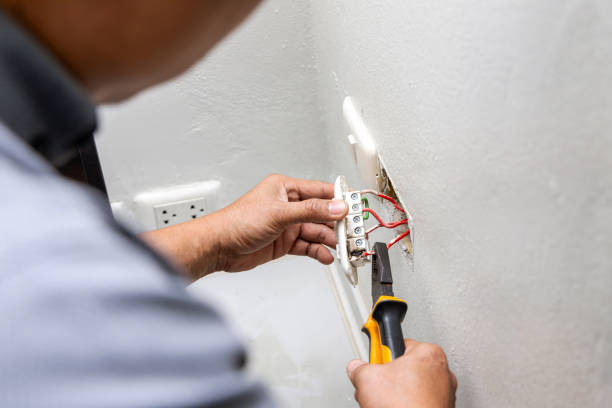 Best Electrical Contractors for Businesses  in Knollwood, IL